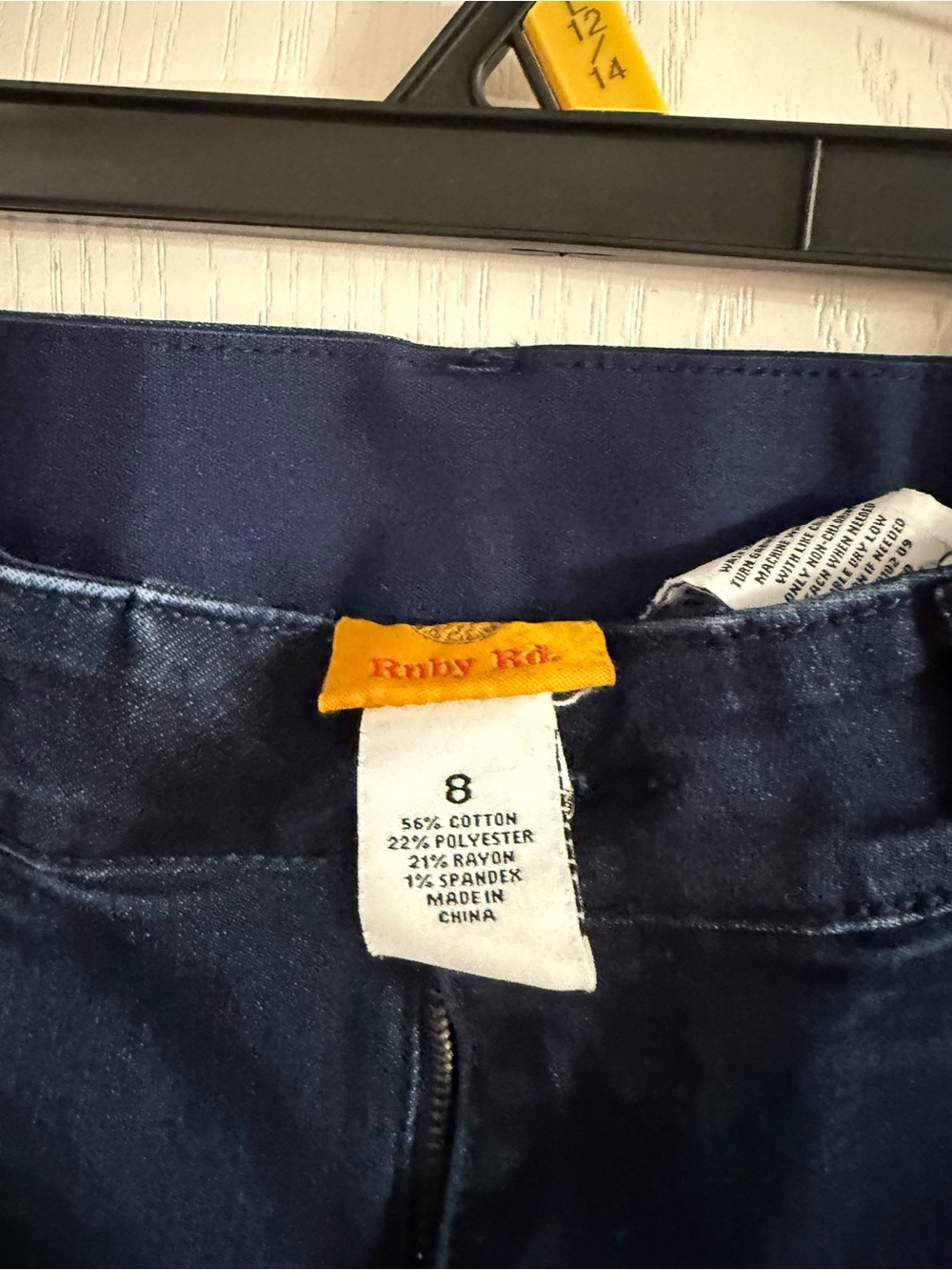 Ruby Rd Women’s Dark Wash Stretch Jeans Sz 8. AG-144 - Picture 2 of 3